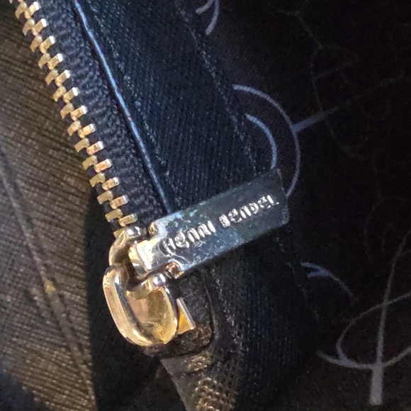 HENRI BENDEL NEW YORK West 57 Tropical Birds Zip Around Wallet - Picture 11 of 16